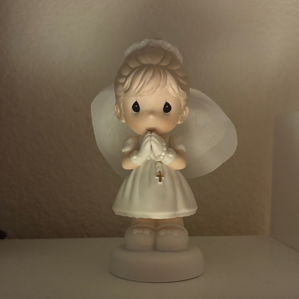 Precious Moments First Communion Girl Statue